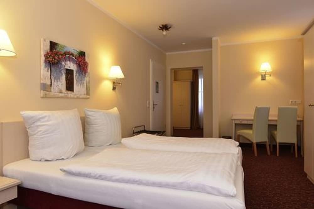 Фото Hotel Behrmann