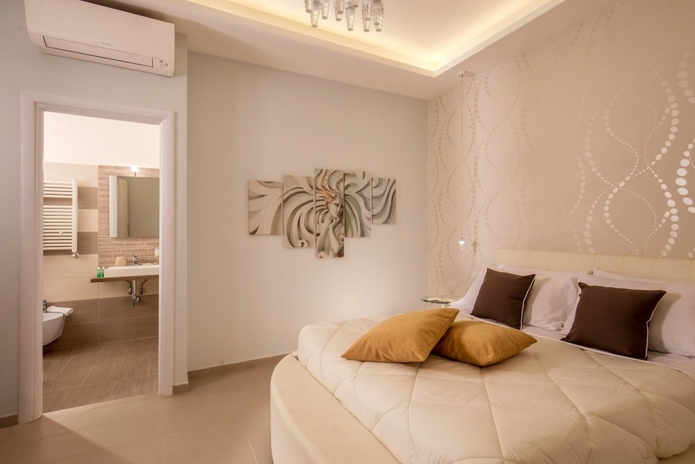 Фото Borgognona Rooms