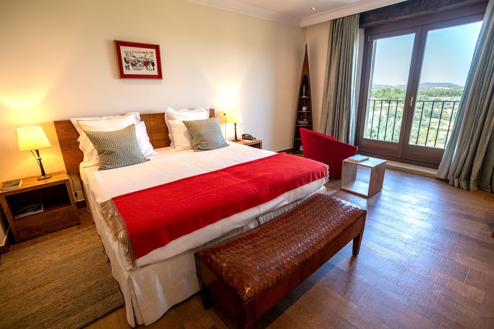 Фото Hotel Mas de la Costa