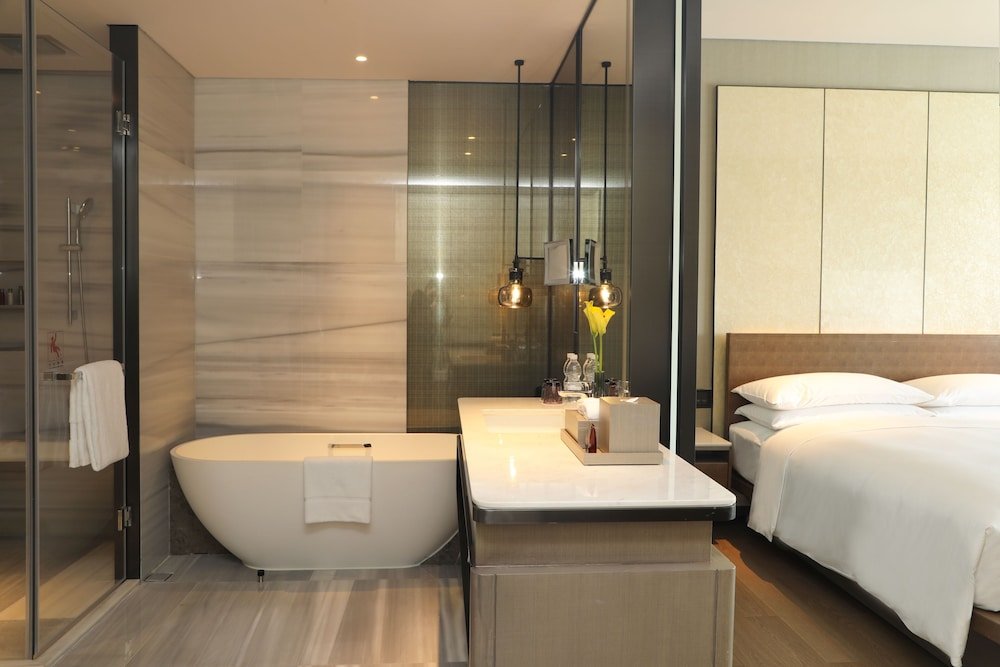 Фото Wuhan Marriott Hotel Hankou