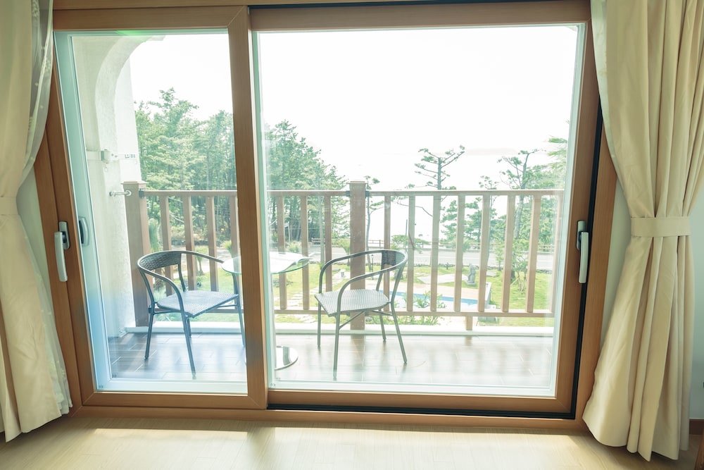 Фото The Bay Jeju Resort