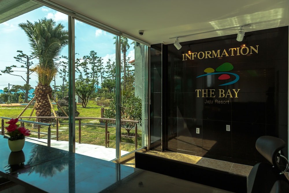 Фото The Bay Jeju Resort