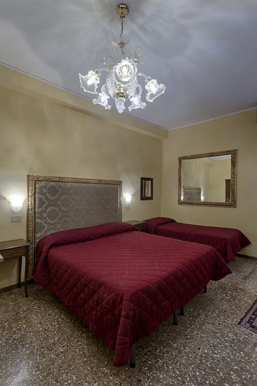 Фото Hotel Pensione Guerrato