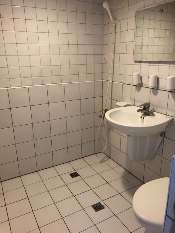 Фото Yinglun Hotel