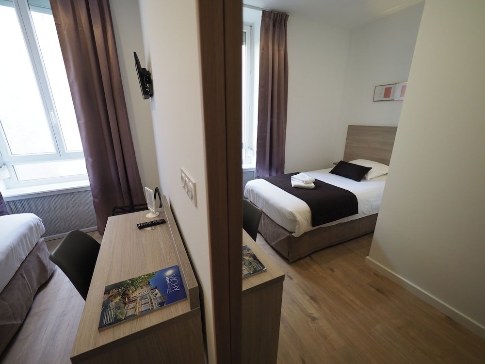 Фото Hotel Le Biarritz Vichy