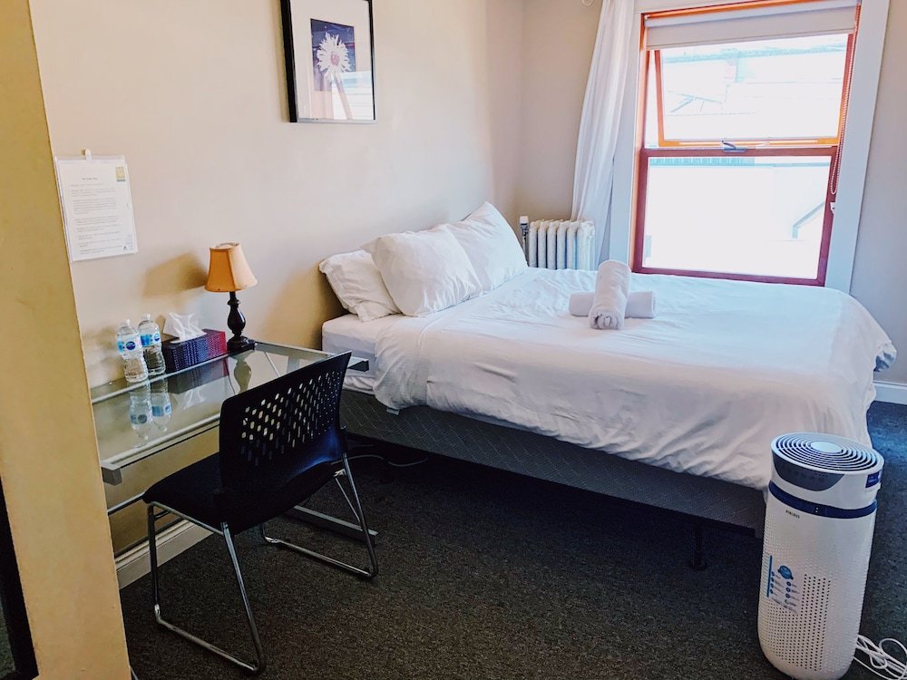 Фото Painted Turtle Guesthouse