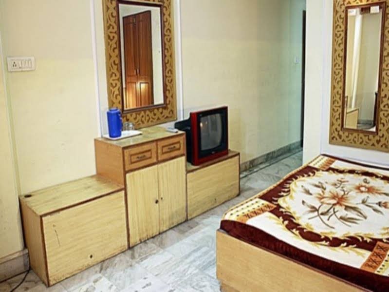 Фото Hotel Chanakya