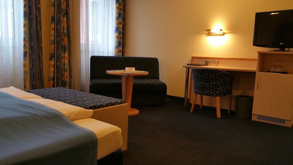 Фото City Partner Hotel Strauss