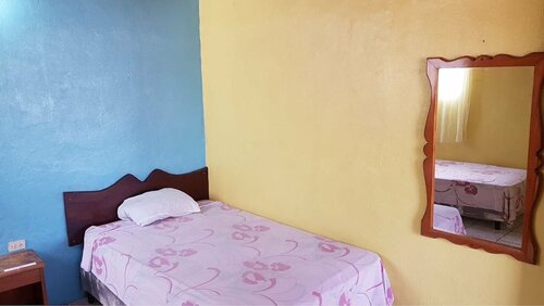 Гостиница Hotel Posada Tayazal во Флоресе