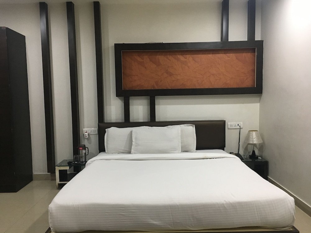 Фото Hotel Bundelkhand Pride