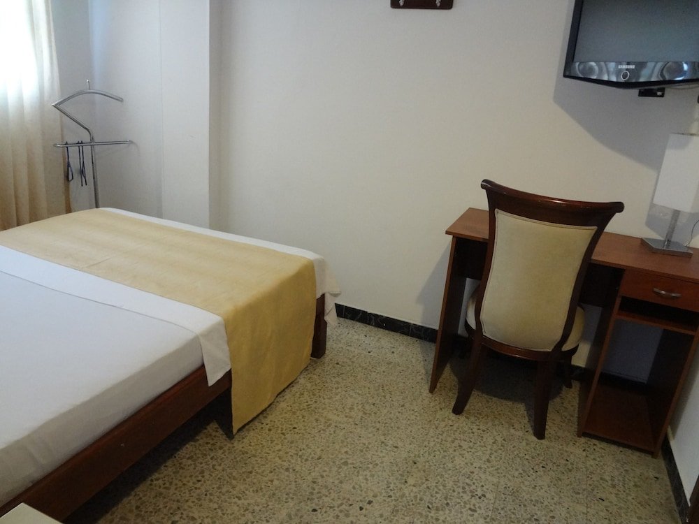 Фото Hotel H21