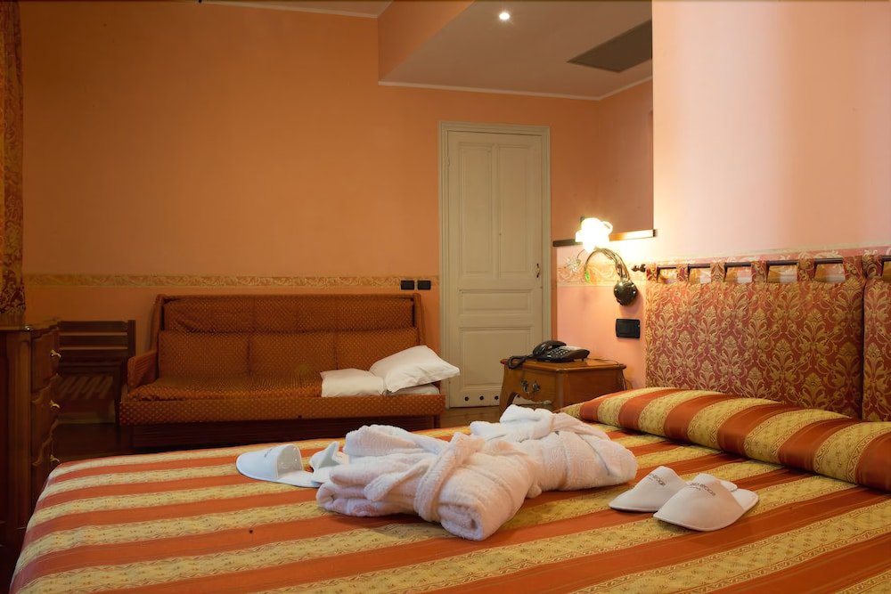 Фото Hotel Belle Epoque