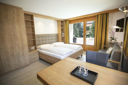 Гостиница Chesa Surlej Hotel