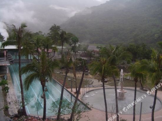 Фото Ayawan Hot Spring Resort