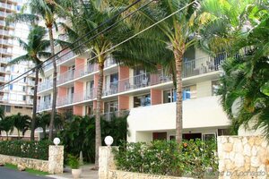 Гостиница Ewa Hotel Waikiki