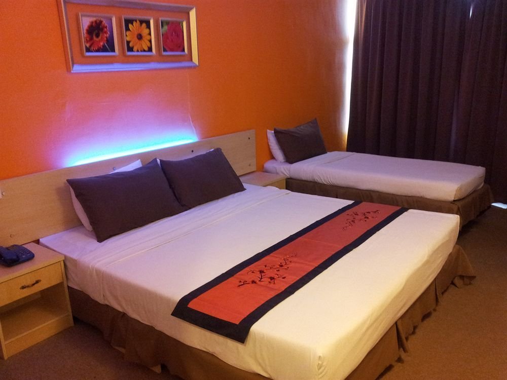 Фото Paragon City Hotel