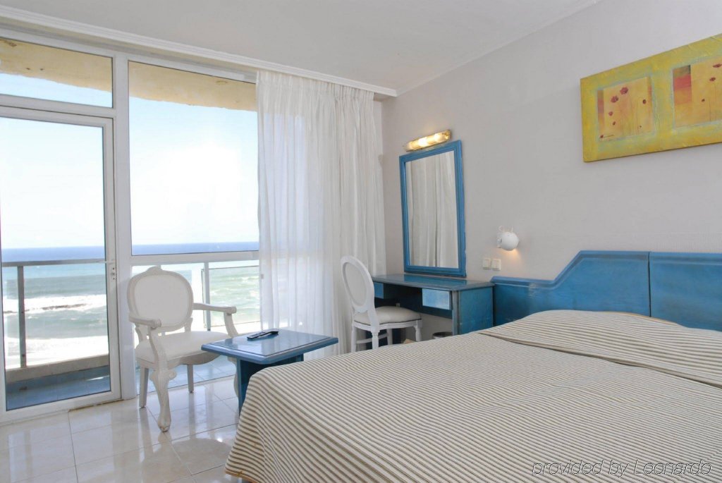 Фото Residence Beach Hotel