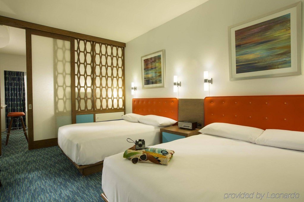 Фото Universal's Cabana Bay Beach Resort