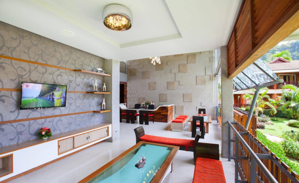 Фото Khao Lak Bayfront Resort