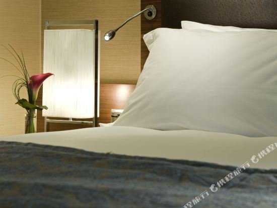 Фото Sofitel London Heathrow