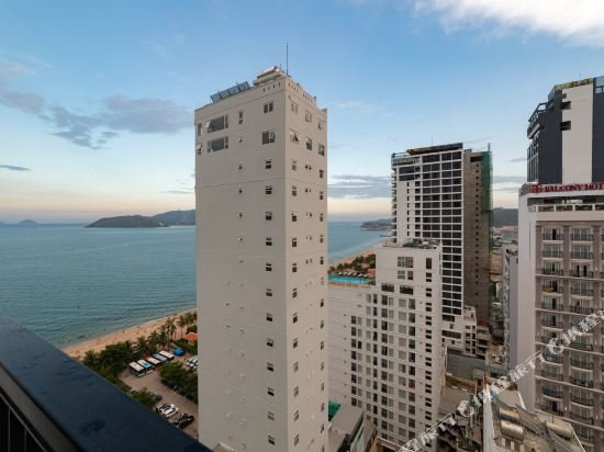 Фото Majestic Premium Hotel