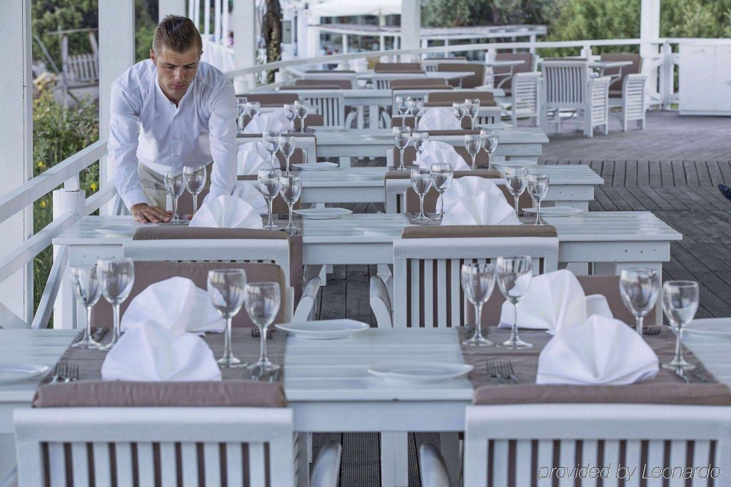 Фото Kassandra Bay Resort, Suites & SPA