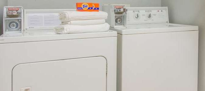 Фото Super 8 by Wyndham Lake Charles/Sulphur