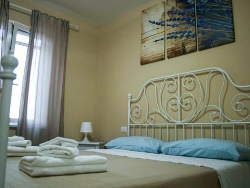 Гостиница Zia Bi Bed And Breakfast в Неаполе