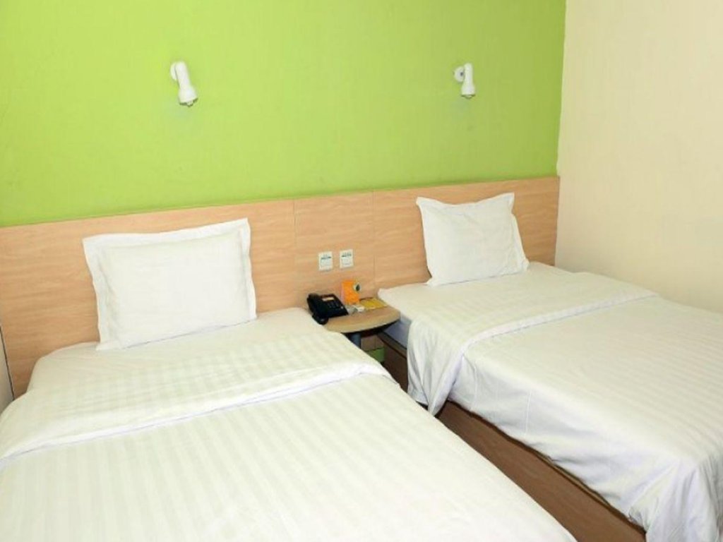 Фото 7 Days Premium Harbin Center Street Branch