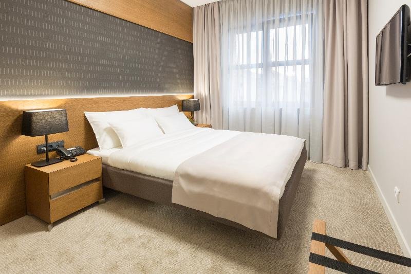 Фото Hotel Orasac Garni