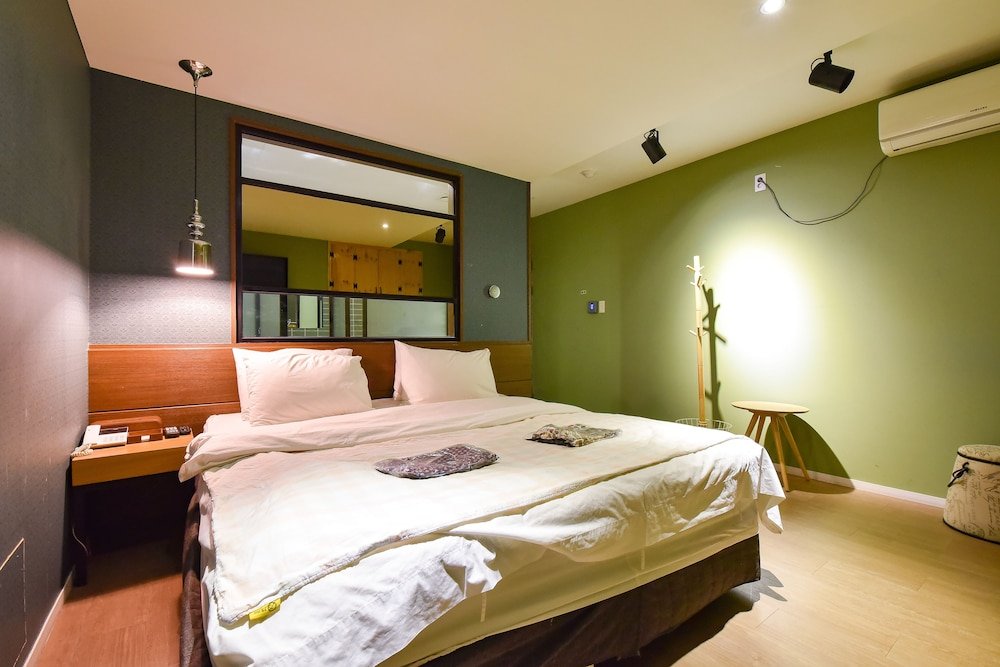 Фото Number 25 Gimhae Samgye