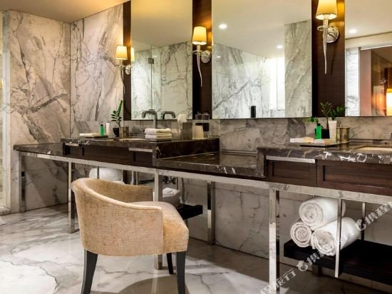 Фото Jw Marriott Mumbai Juhu