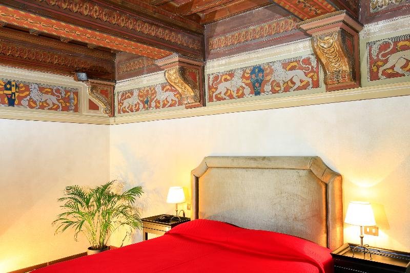 Фото Villa Pitiana by Tuscania Hotel Group