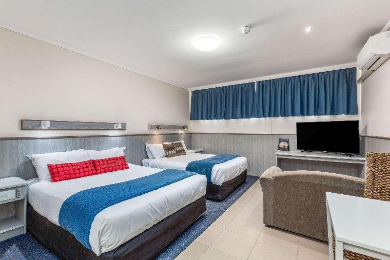 Фото Comfort Inn Glenelg