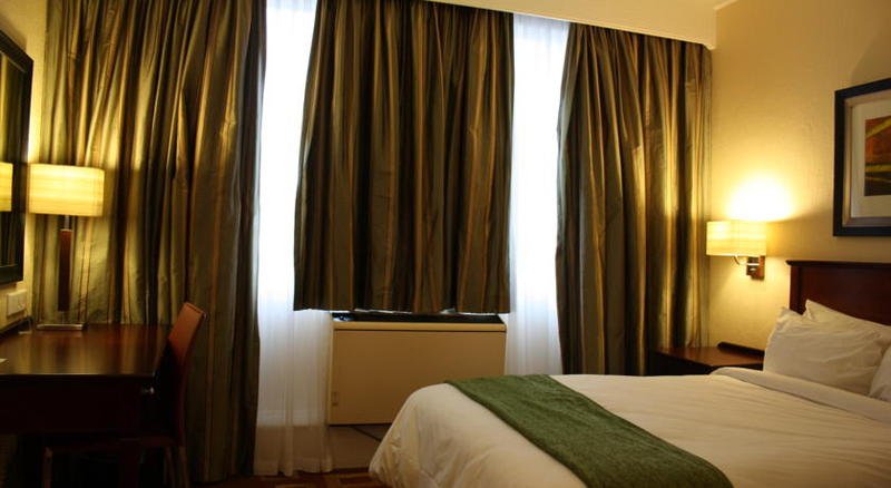 Фото Garden Court O. R. Tambo International Airport