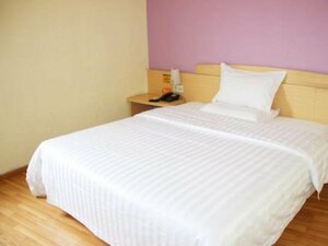 7Days Inn ChangSha FuRong Square Subway Station (Hunan Province, Changsha), hotel