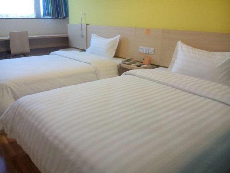 Фото 7 Days Inn Mianyang An Chang Bridge Branch