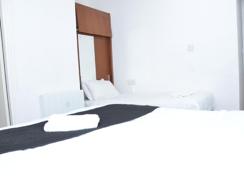 Фото Healey Hotel