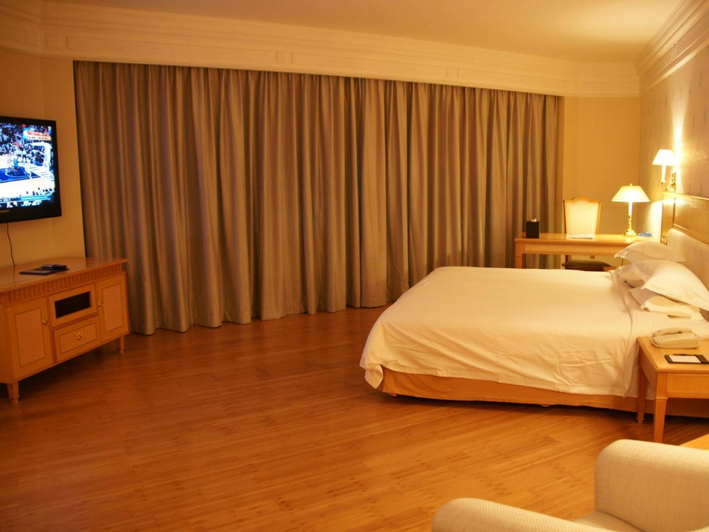 Фото Hotel Silverland