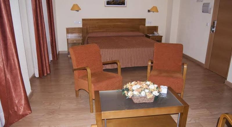 Фото Hotel Las Tablas