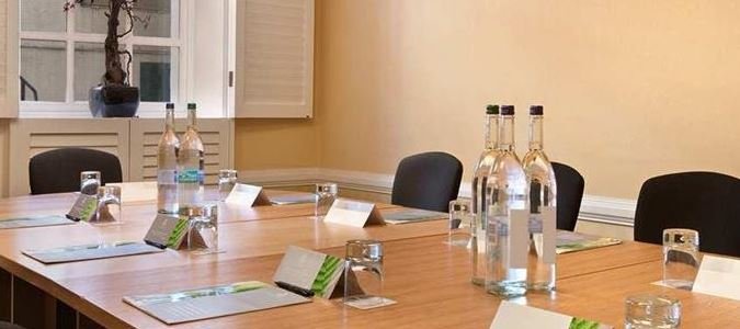 Фото Hilton London Euston