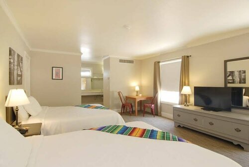 Внешний вид отеля Borrego Valley Inn в Боррего-Спрингс, фото 4