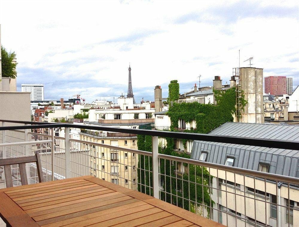 Hotel Plaza Tour Eiffel, Paris, photo