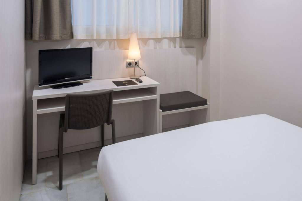 Фото Serhs Carlit Boutique Hotel