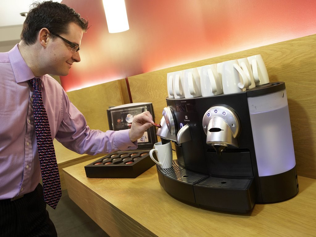 Фото Novotel Reading Centre