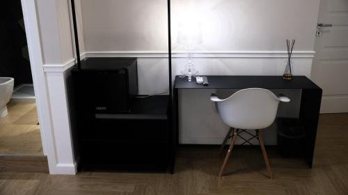 Фото Отель Five Boutique Rooms