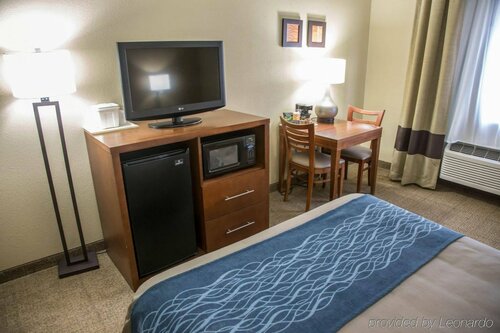 Гостиница Comfort Inn Gurnee near Six Flags