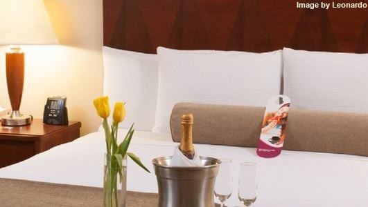 Фото Crowne Plaza Tulsa - Southern Hills