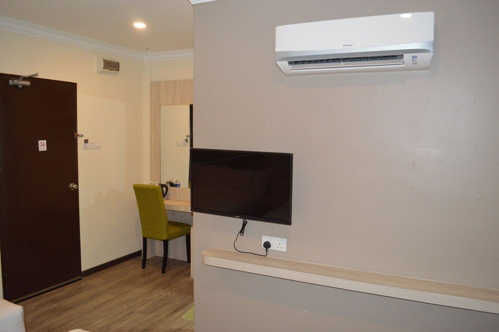 Фото Angsoka Hotel Teluk Intan