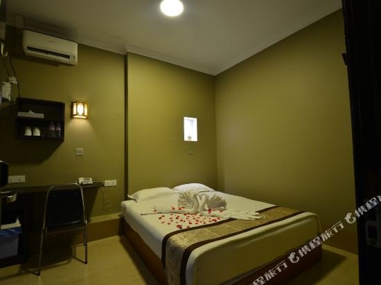 Фото Family Treasure Yangon